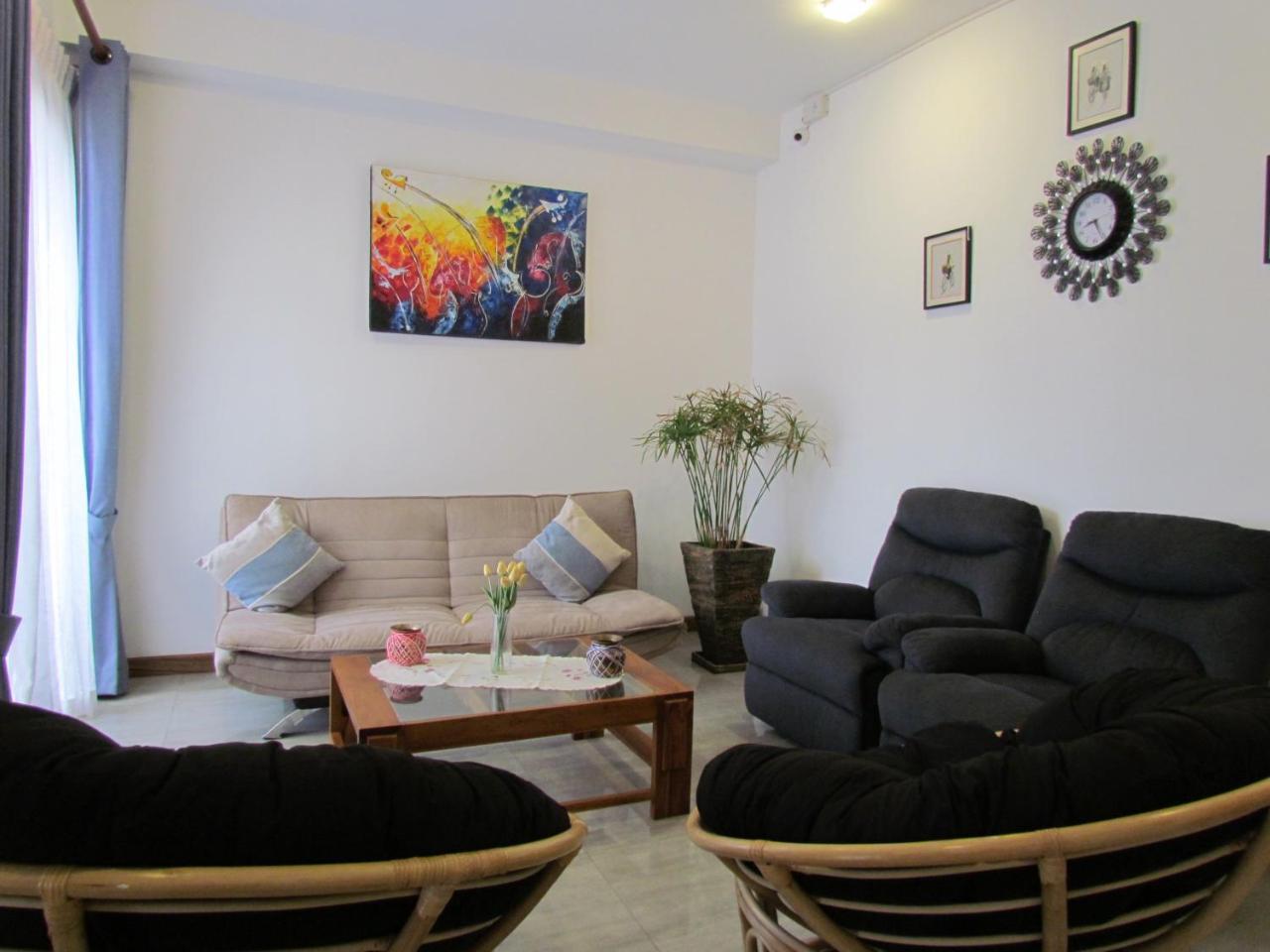 Kmc Villa Dehiwala-Mount Lavinia Dış mekan fotoğraf